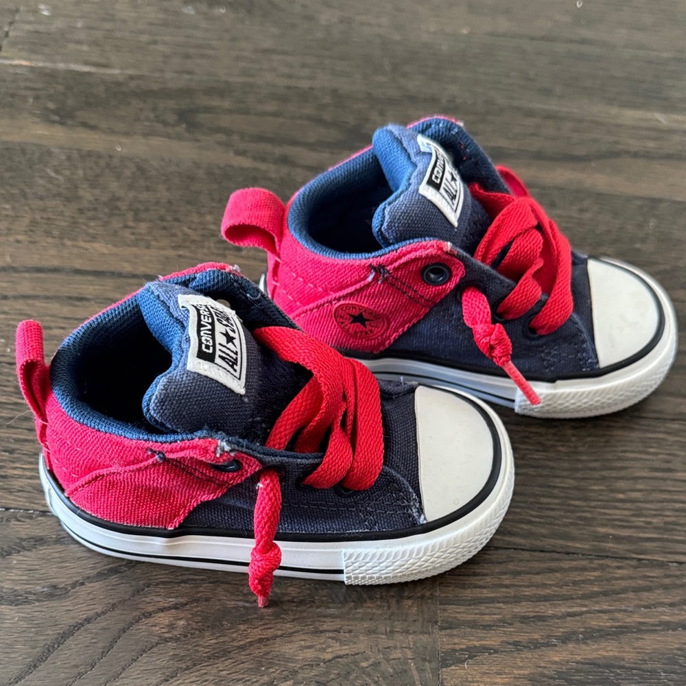 Converse Kids' Navy and Red High-Top Sneakers size 4